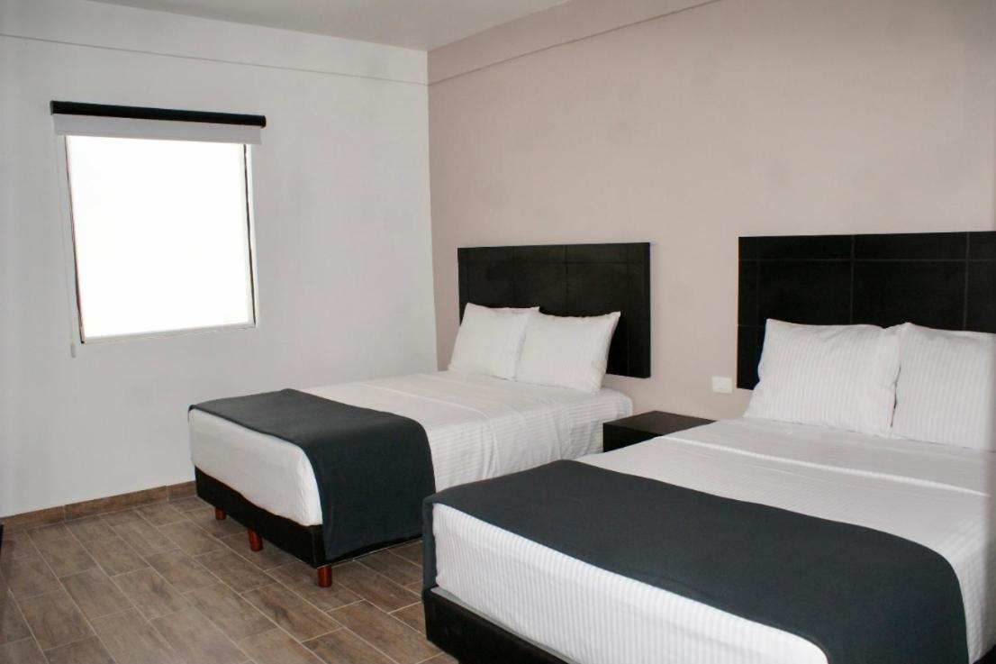 Hotel Capital Frontera Monclova Eksteriør bilde